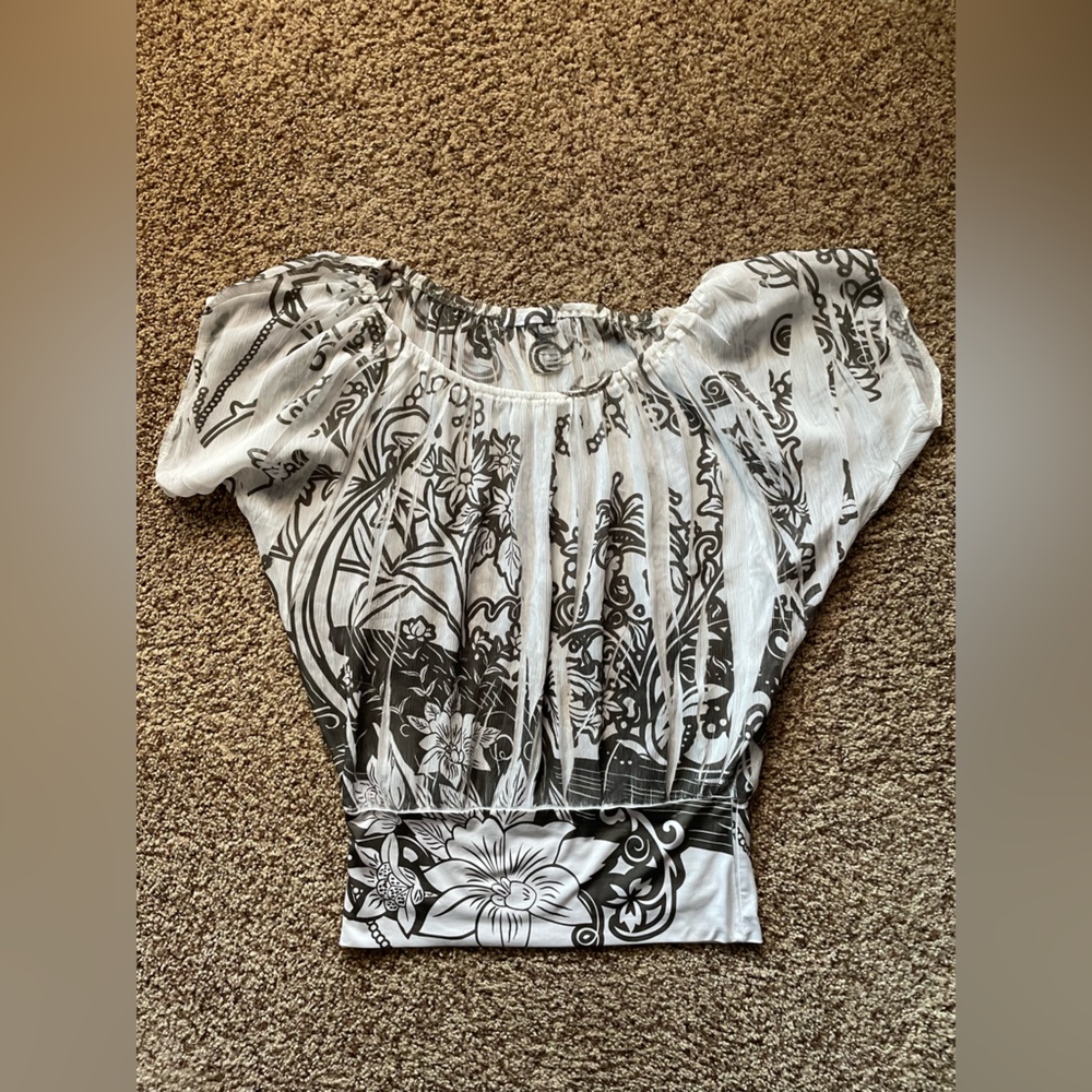 Charlotte Russe Steel Gray and White Floral Blouse